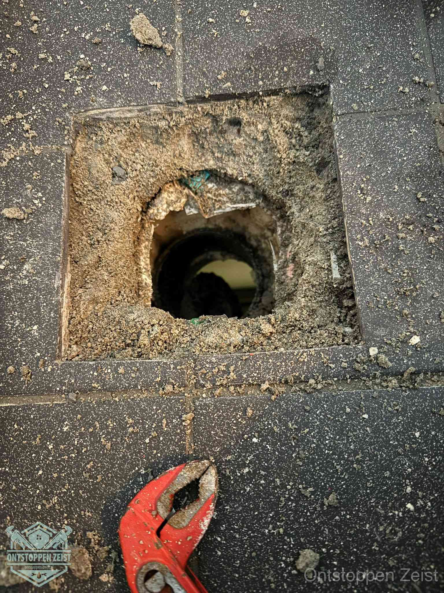 Rioolputje erfgrens eigendom in Zeist